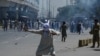 پېښور های کورټ تر "۳ اېم پي او" لاندې نيول شويو د پي ټي ای مظاهرچيانو د خوشې کولو حکم وکړ
