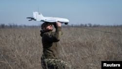 «Литва прагне сприяти виробництву безпілотників та антидронів. Це також дуже актуально для української сторони», – сказав міністр оборони країни