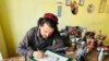 بختیار یار٬ نقاش چیره دست که به کودکان نیز تدریس می‌کند