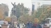29 октября около 100 человек из центра города и соседних областей Узбекистана собрались в сквере Амира Темура в центре Ташкента. Фото из социальной сети. 
