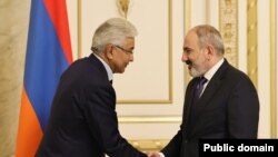 Armenia - Prime Minister Nikol Pashinian meets CSTO Secretary General Imangali Tasmagambetov in Yerevan, March 17, 2023.
