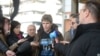 Ruski državljanin, 19-godišnji Ilja Zernov, ispričao je novinarima da je napadnut 29. januara dok je pokušavao da prekreči grafit "Smrt Ukrajini".