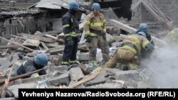 Рятувальники під завалами виявили тіло чоловіка. Фото ілюстративне 
