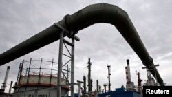 Pogon Naftne industrije Srbije (NIS) u Pančevu