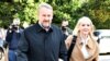 Sebija Izetbegović sa suprugom Bakirom Izetbegovićem, predsjednikom vodeće bošnjačke Stranke demokratske akcije, 2. oktobra 2022.