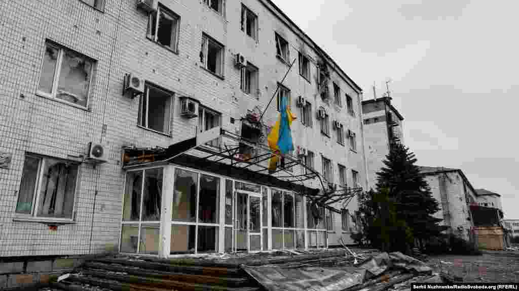 Наслідки обстрілів російськими військами у Мар'їнці, 14 квітня 2022 року