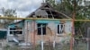 Зруйнований від мінометних та артилерійських обстрілів будинок у с. Князівка на Херсонщині