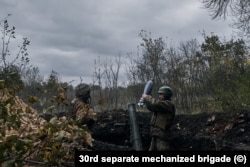 Міномет відіграє важливу роль на полі бою