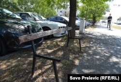 Vandali posebno " vole" da uništavaju klupe postavljene u parkovima