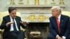 Генсекретарь НАТО Марк Рютте во время встречи с президентом США Дональдом Трампом в Овальном кабинете Белого дома. Вашингтон, 13 марта 2025 года