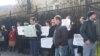 Зашитые карманы против подброса наркотиков