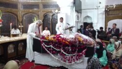 پېښور کې د وژل شوي پادري وېلییم سراج وروستي مراسم ترسره شول