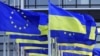 Посадовці ЄК відмовилися чітко відповісти, чи було запровадження заборони на імпорт в односторонньому порядку країнами-членами ЄС порушенням законодавства блоку.