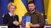 Голова Єврокомісії Урсула фон дер Ляйєн і президент України Володимир Зеленський. Україна, Київ, 8 квітня 2022 року