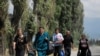У беженцев создаётся впечатление, что власти про них давно забыли. По крайней мере, они приезжали сюда в последний раз несколько лет назад 