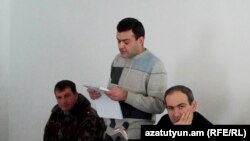 Նիկոլ Փաշինյանը դատական նիստերից մեկի ժամանակ, 18-ը փետրվարի, 2011թ․