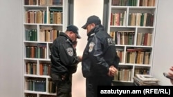 Իրավապահները «Մայր Հայաստանի» գրասենյակում, 27-ը մարտի, 2025թ․
