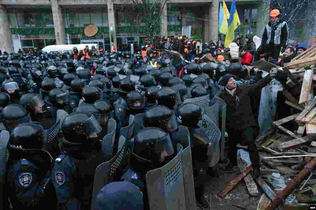 Kijev, 11. decembar 2013. Foto: EPA / Anatoly Maltsev