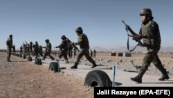 افغان ځواکونه د روزنې پرمهال