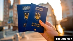 Документ, зокрема, передбачає випадки, в яких для громадян України допускається множинне громадянство
