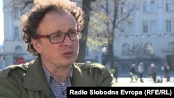 Etiketiranje ljudi je sredstvo koje Dodiku služi da se obračunava sa neposlušnim i neistomišljenicima da bi ih izbacio iz javnog života Republike Srpske: Srđan Puhalo (mart 2017.)