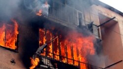 У грузинському місті Горі палають будинки.