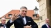 Премьер Словакии Фицо (на переднем плане) и премьер Чехии Петр Фиала (справа на заднем плане)
