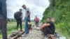 Migranti u Bosanskoj Otoci, na punktu