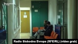 Pacijenti u čekaonici jednog doma zdravlja u Sarajevu (fotoarhiv)
