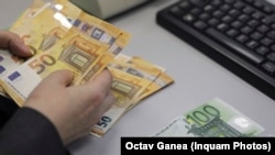 Valoarea TVA-ului în România este de 19% pentru majoritatea produselor și serviciilor. Mai sunt în vigoare alte două praguri.