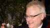 Ivo Josipovic nazdravlja u središnjici SDP-a 