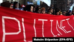 Moskwada proteste gatnaşyjylar. 10-njymart, 2019. 