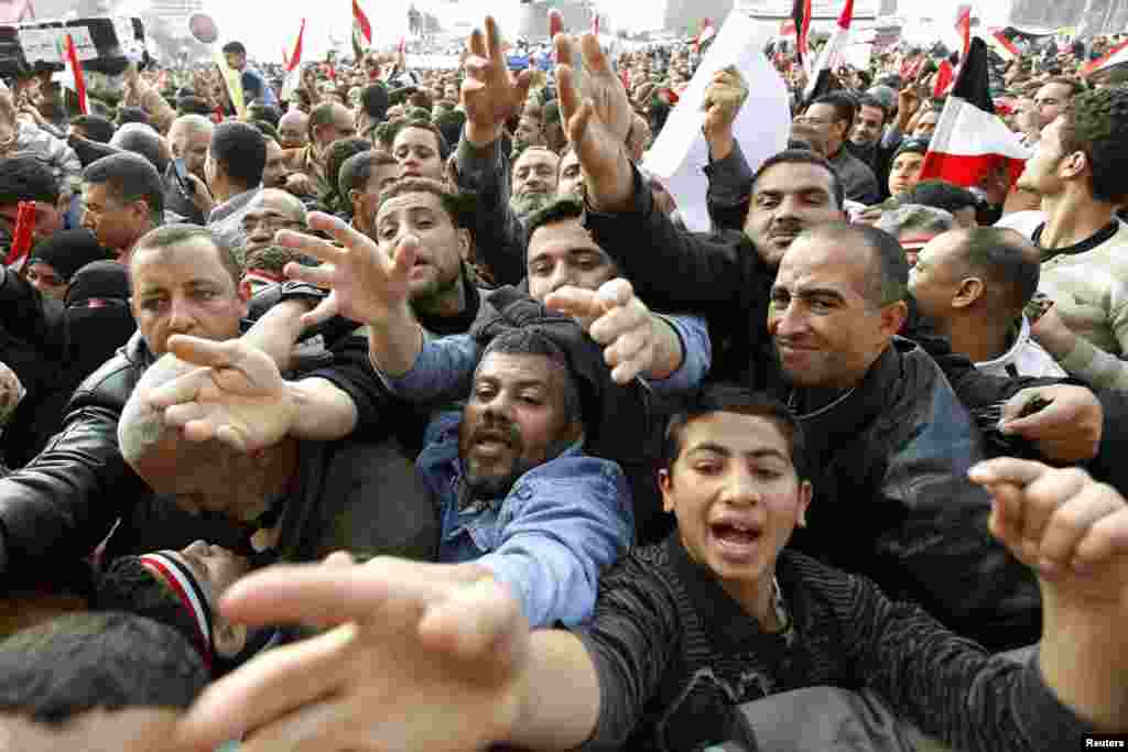 Tahrir trg u Kairu, 08.02.2011. Foto: Reuters / Dylan Martinez 