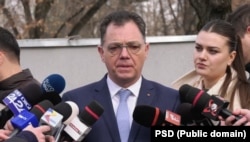 Ştefan Radu Oprea, secretar general al Guvernului, cu rang de ministru.