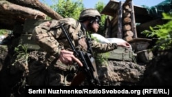У зоні бойових дій на Донбасі з початку доби 30 липня немає бойових втрат серед українських військових