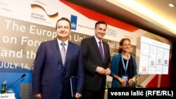 Ivica Dačić, Dejvid Mekalister i Natali Toči