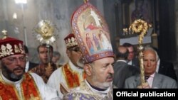Наместник патриарха Константинопольской епархии ААЦ, архиепископ Арам Атешян (архив)