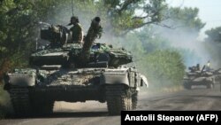 Крім того, українські захисники зупинили наступ військ РФ біля Новомихайлівки, окупантів відкинули назад.
