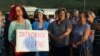 Nekoliko stotina građana naselja pored Mostara protestuje zbog nezatvaranja deponije smeća