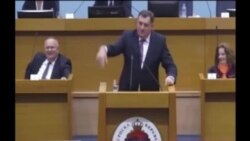 Kapitulacija u dva čina