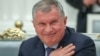 Соцсети: Игорь Сечин и его государственный подход к женщинам