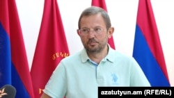 ԱԺ «Հայաստան» խմբակցության պատգամավոր Գեղամ Մանուկյանը զրուցում է «Ազատության» հետ, հուլիս, 2025թ.