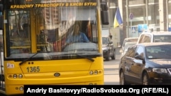 Водночас у протоколі Ради оборони Києва зазначено, що водій також має право ухвалити рішення пройти до укриття на час повітряної тривоги