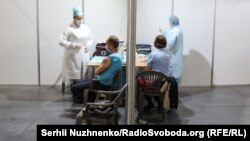 29 травня в Україні запустили перші центри масової вакцинації населення проти COVID-19