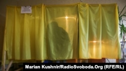 Повторне голосування з місцевих виборів в Україні відбудеться 15 та 22 листопада