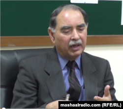 د پاکستان د سر شمېرنې د پروسې کمېشنر حبیب الله خټک