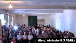 ლაფანყურის სპეცოპერაციის ორი წლის თავზე სოფელ დუისში სახალხო დამცველი და ექსპერტები ჩავიდნენ.