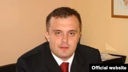DPS-u konfuzija odgovara: Zlatko Vujović