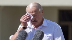 Лукашенко на митинге возле стелы «Минск – город-герой»