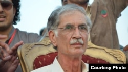 اعلا وزیر پروېز خټک